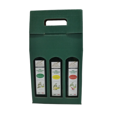 Lot de trois bouteilles de 0,5 litre d'huile d'olive extra vierge aromatisée